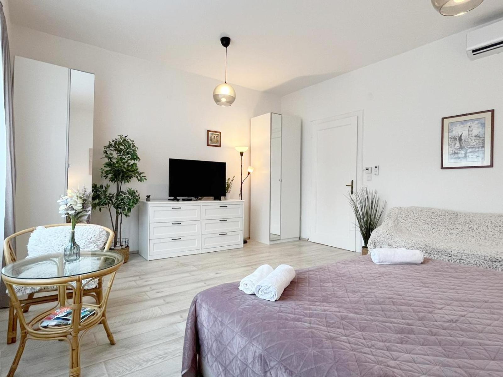 Beautiful Apartment In Center Of Zagreb Eksteriør billede